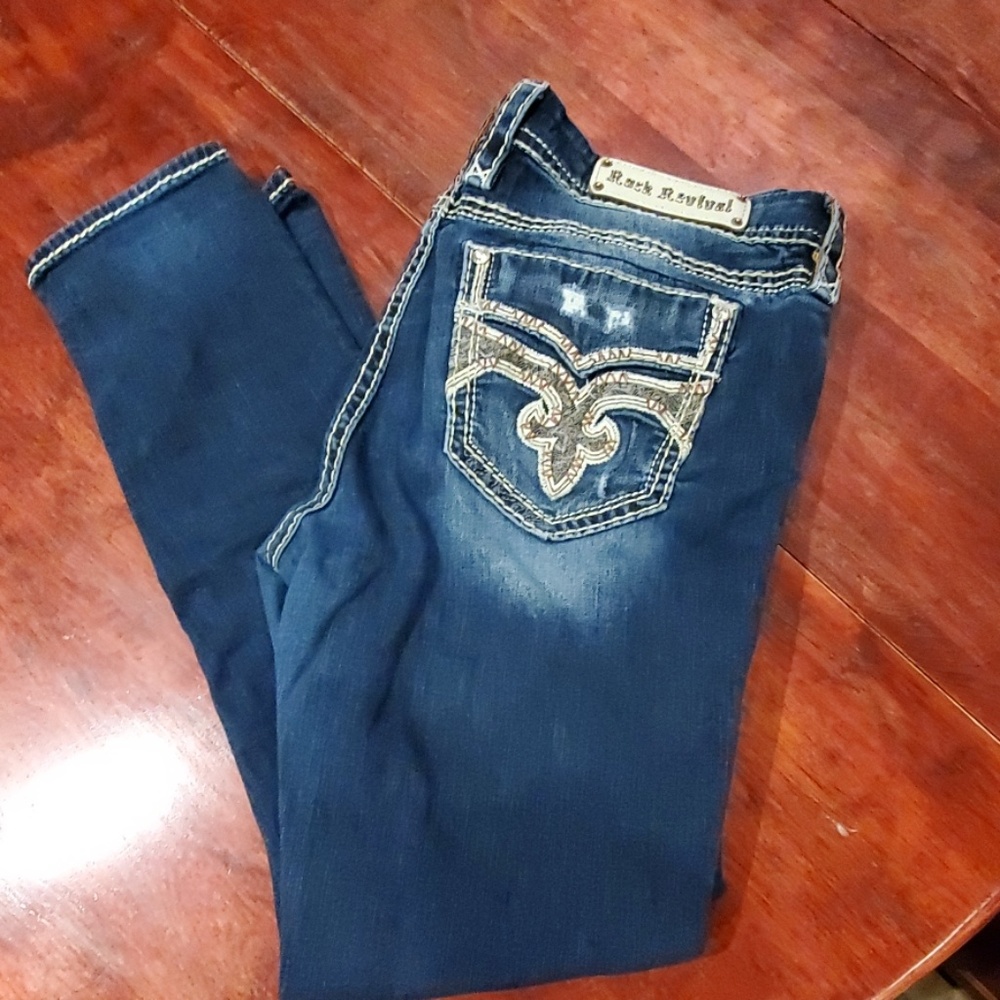 EUC Rock Revival Sapphire 34